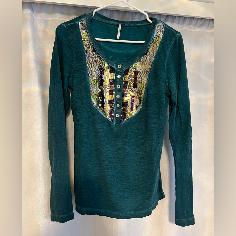 Free People Tiger Eyes Turquoise Sequin Long Sleeve Henley